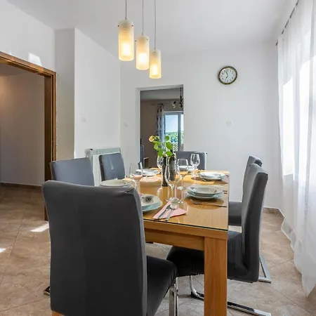 Сasa de vacaciones House Vicky Mošćenica