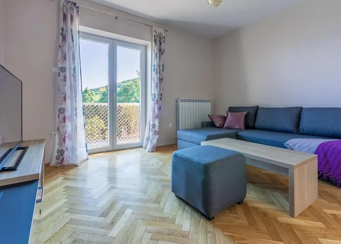 House Vicky 莫什奇尼策